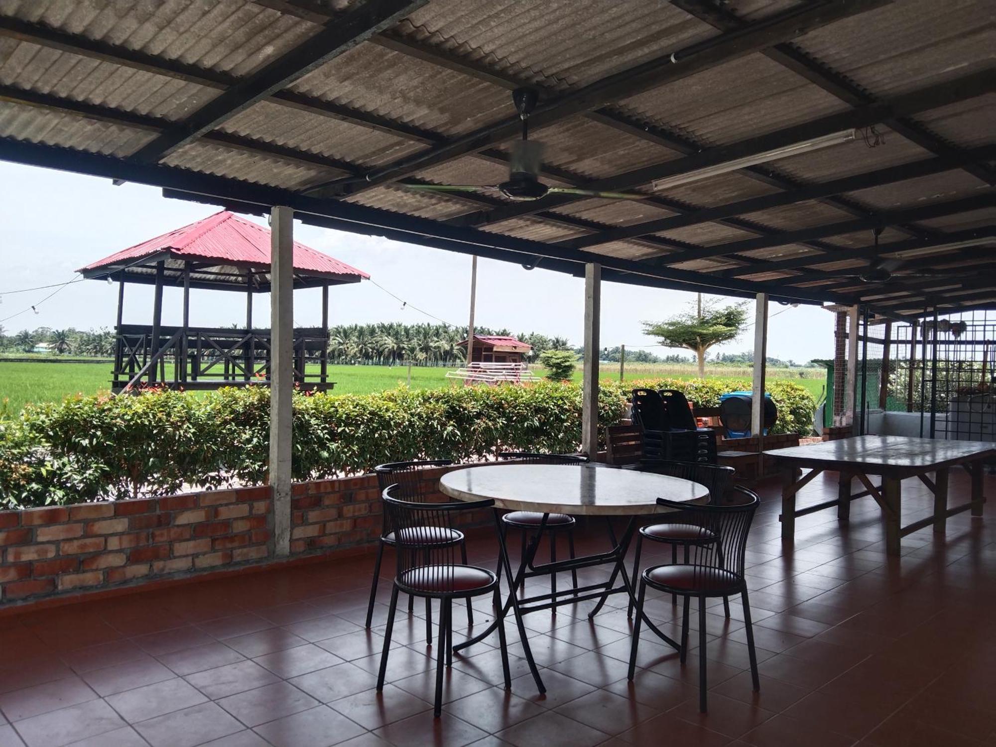 Casa Villa Homestay Sekinchan Eksteriør billede